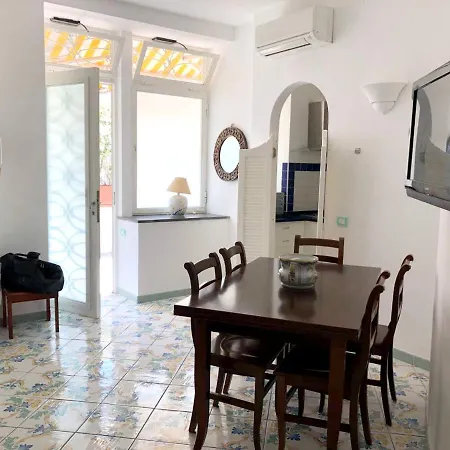 Apartment Via Roma - 11 Capri